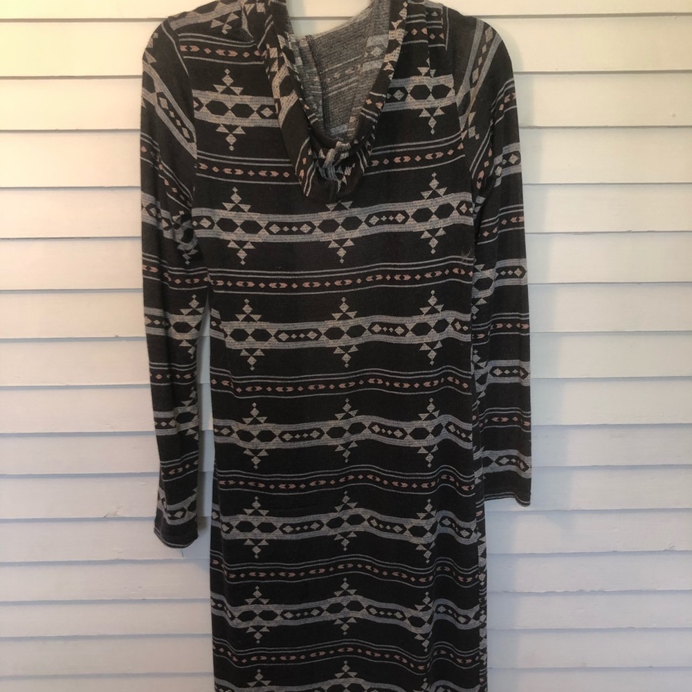 patterned sweater - Picture 2 of 3